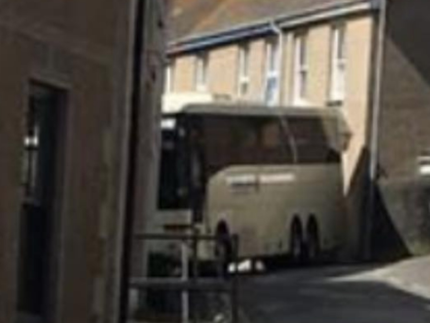 Brexit bus tight corner